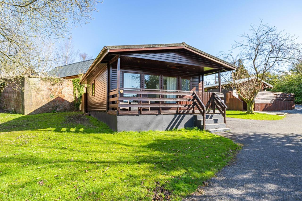 Bluebell Lodge 7 With Hot Tub Newton Stewart Ngoại thất bức ảnh